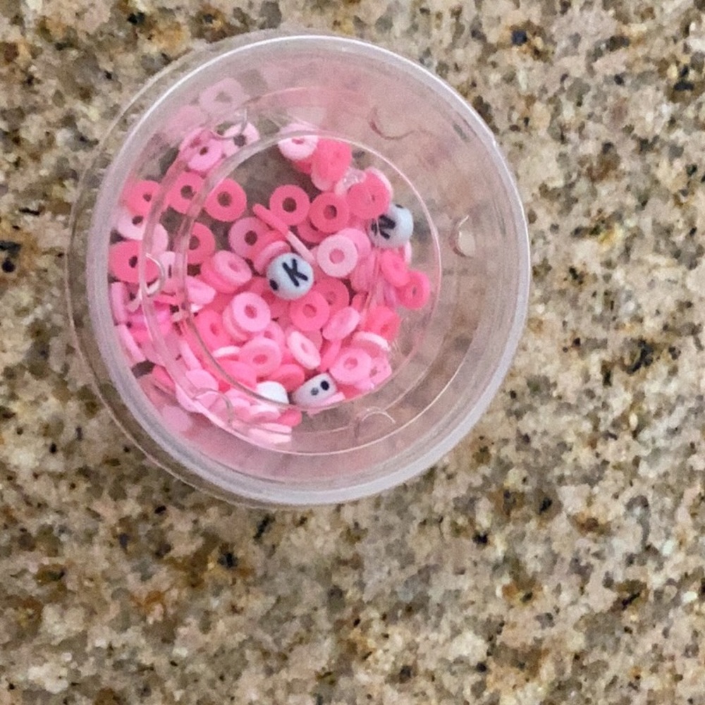 “Pink” Braclet kit includes string